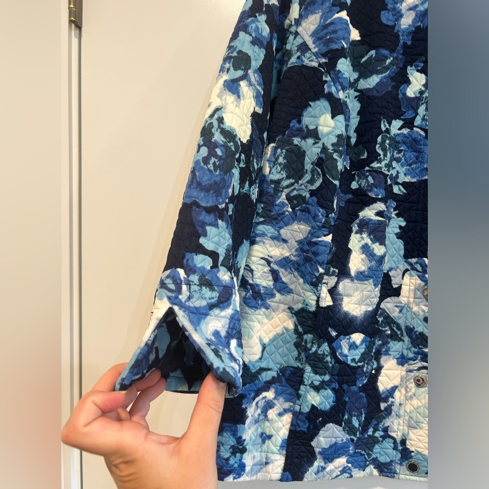 Isaac Mizrahi Watercolor Floral Jacket Blue Plus 2X Snap A305207 Women Pockets - Picture 6 of 11